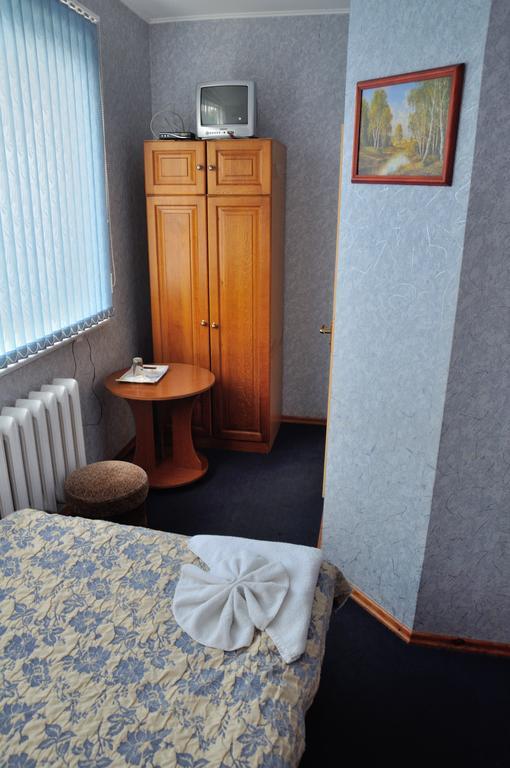 Bed and Breakfast Zolota Pidkova Ковель Экстерьер фото