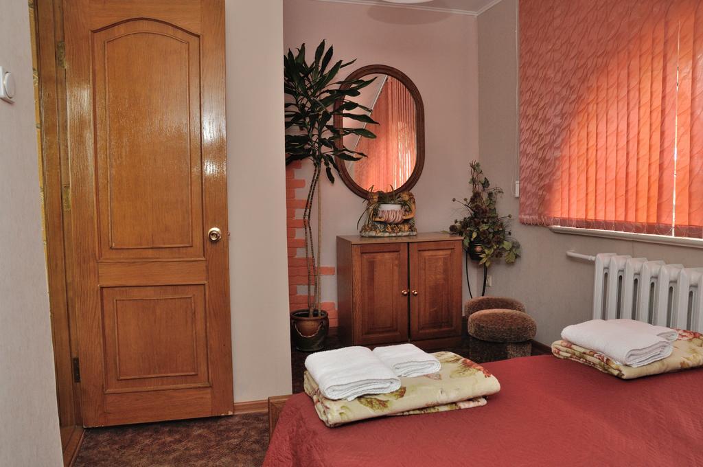 Bed and Breakfast Zolota Pidkova Ковель Экстерьер фото