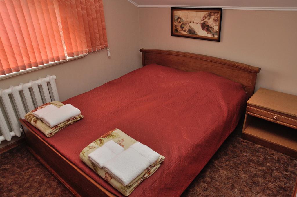 Bed and Breakfast Zolota Pidkova Ковель Экстерьер фото