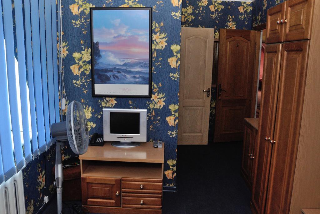 Bed and Breakfast Zolota Pidkova Ковель Экстерьер фото
