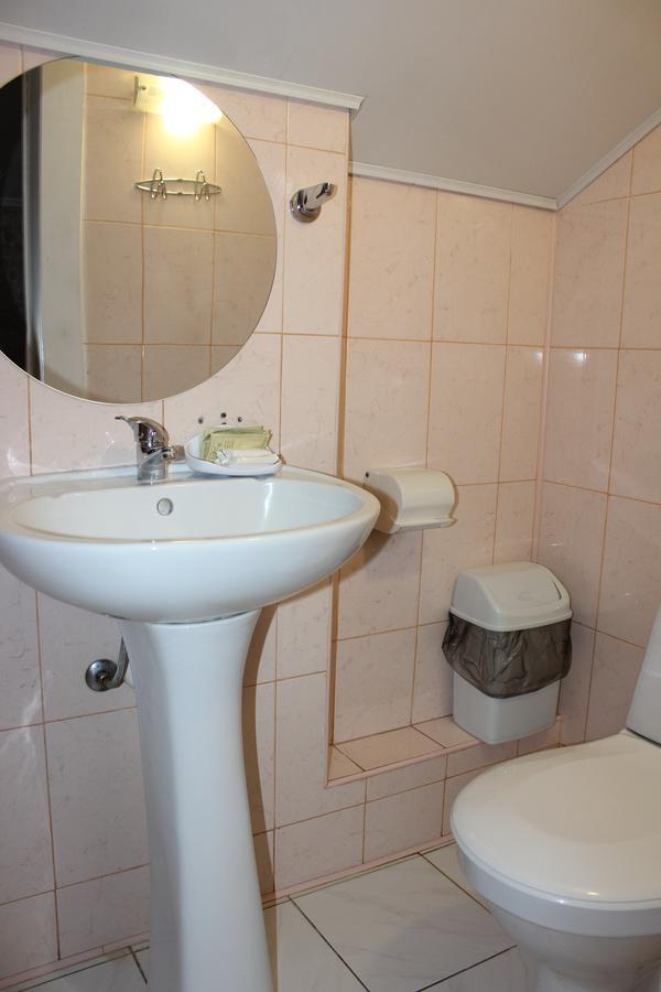 Bed and Breakfast Zolota Pidkova Ковель Экстерьер фото