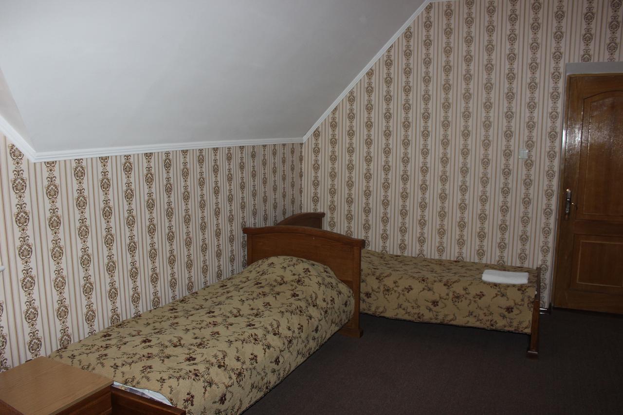 Bed and Breakfast Zolota Pidkova Ковель Экстерьер фото