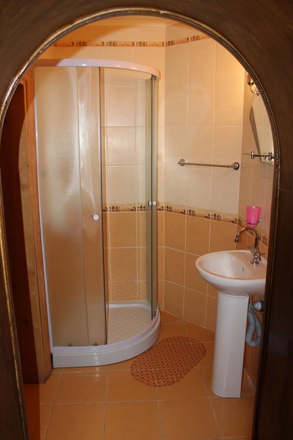 Bed and Breakfast Zolota Pidkova Ковель Экстерьер фото